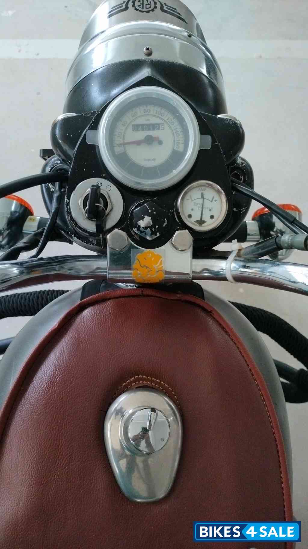 Silver Royal Enfield Classic 350 BS VI