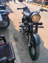 Jet Black Royal Enfield Bullet Electra