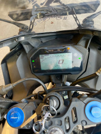 Silver Grey Yamaha R15M