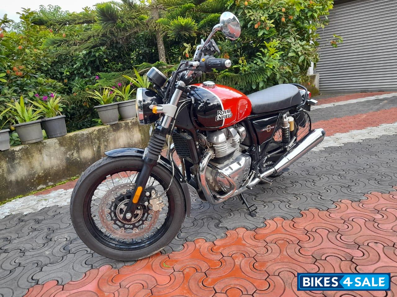 Rav Red & Black Royal Enfield Interceptor 650 Twin