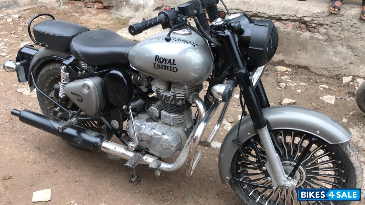 Royal Enfield Classic Gunmetal Grey