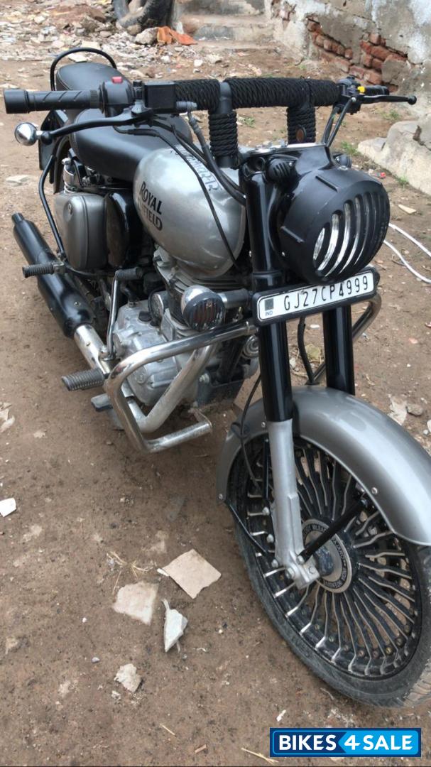 Royal Enfield Classic Gunmetal Grey