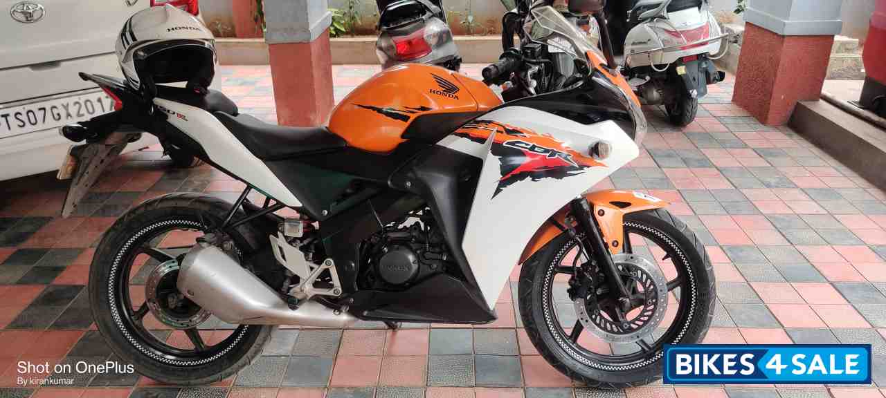 Honda CBR 150R Honda CBR 150R