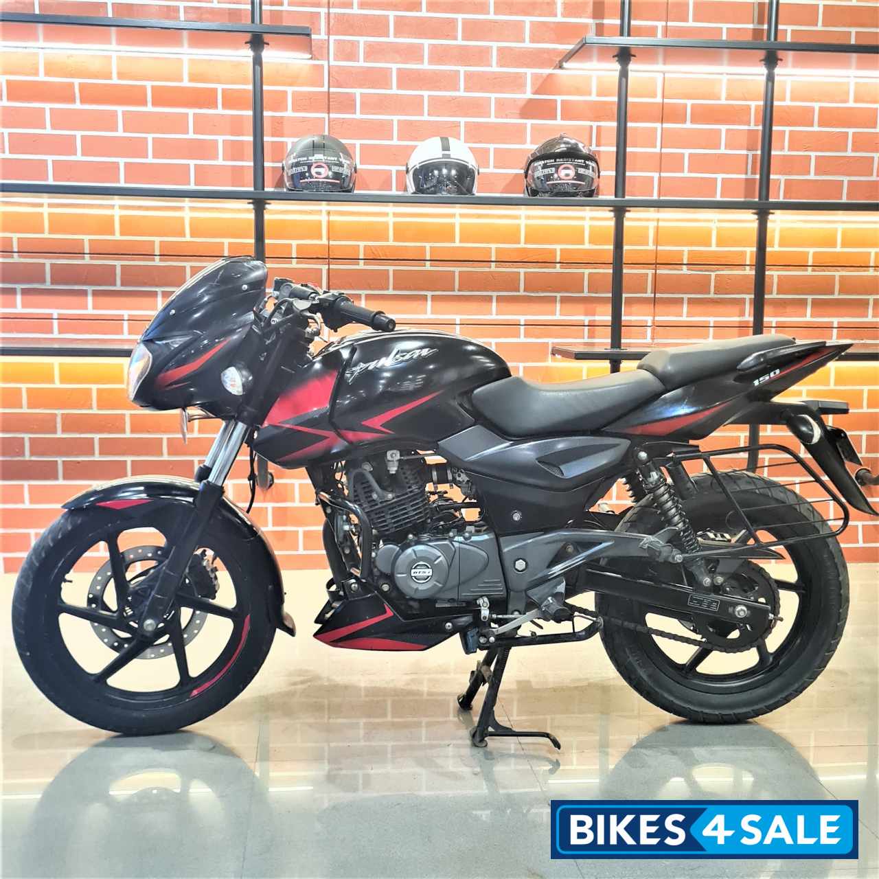 Bajaj Pulsar 150 Twin Disc