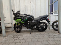 Black & Green Yamaha Fazer