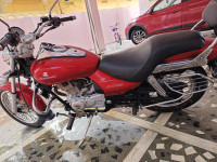 Bajaj Avenger 220 DTS-i