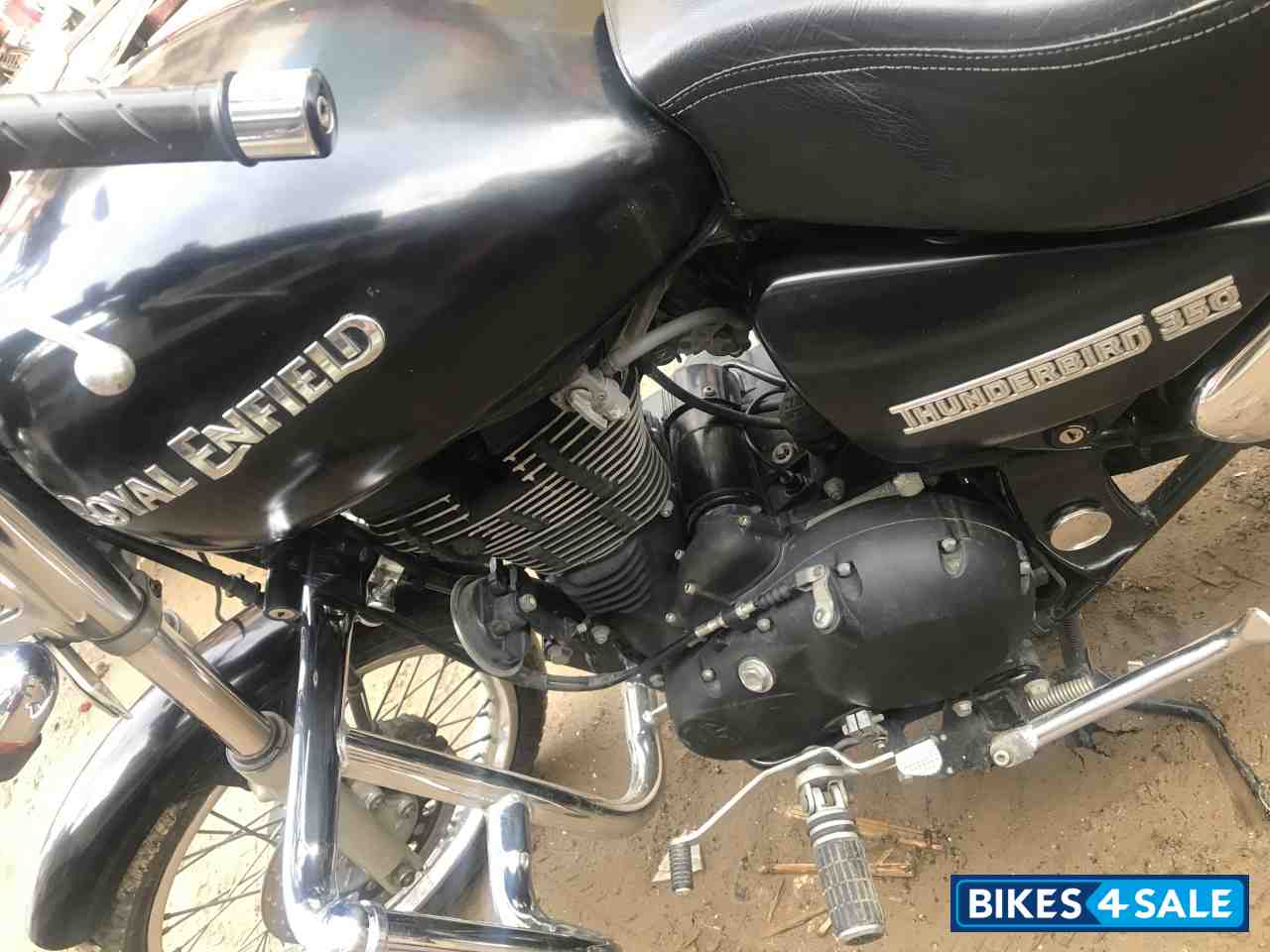 Royal Enfield Thunderbird 350