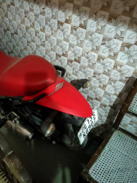 Mahindra Mojo UT 300