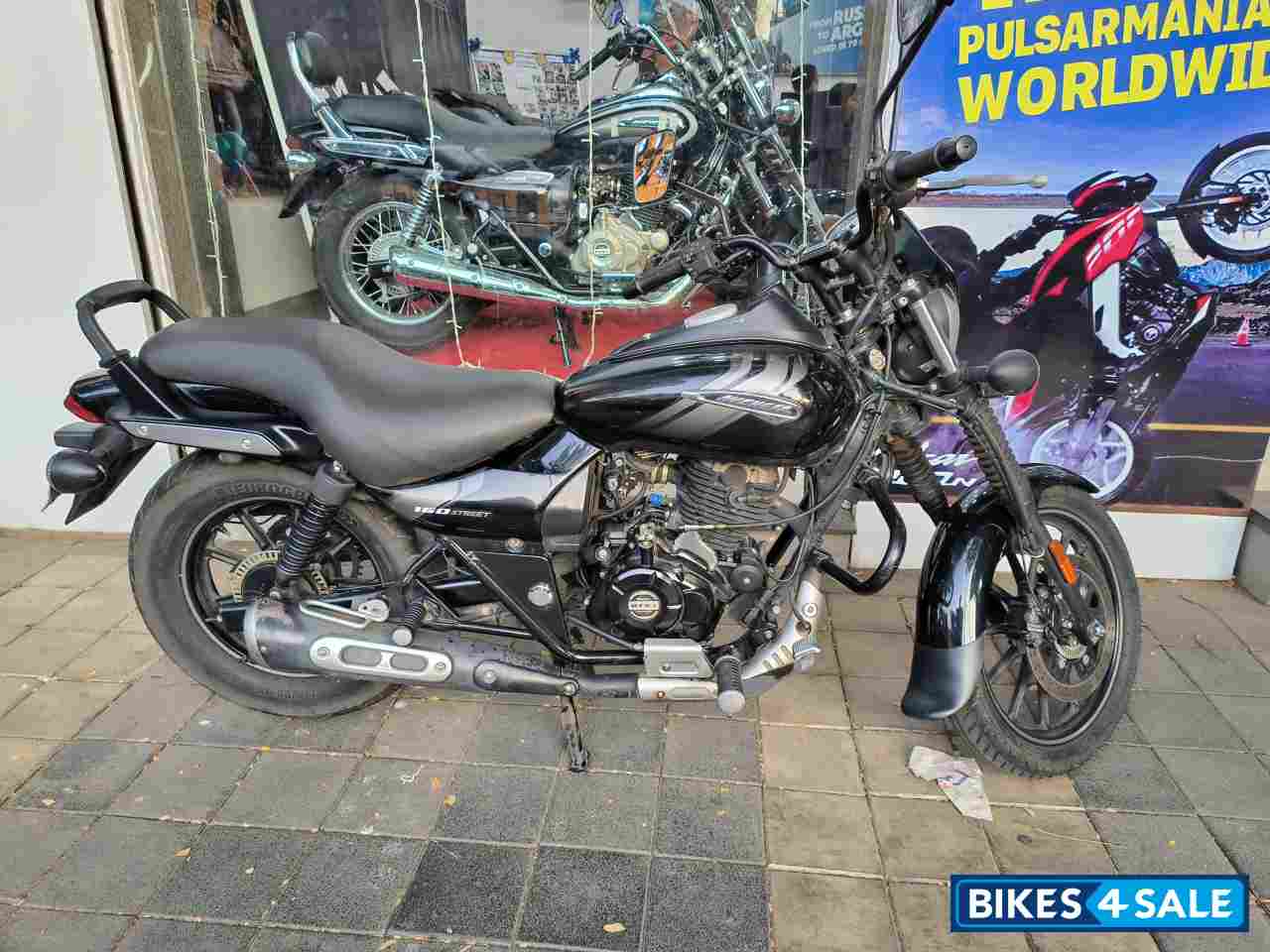 Bajaj Avenger Street 160 BS6