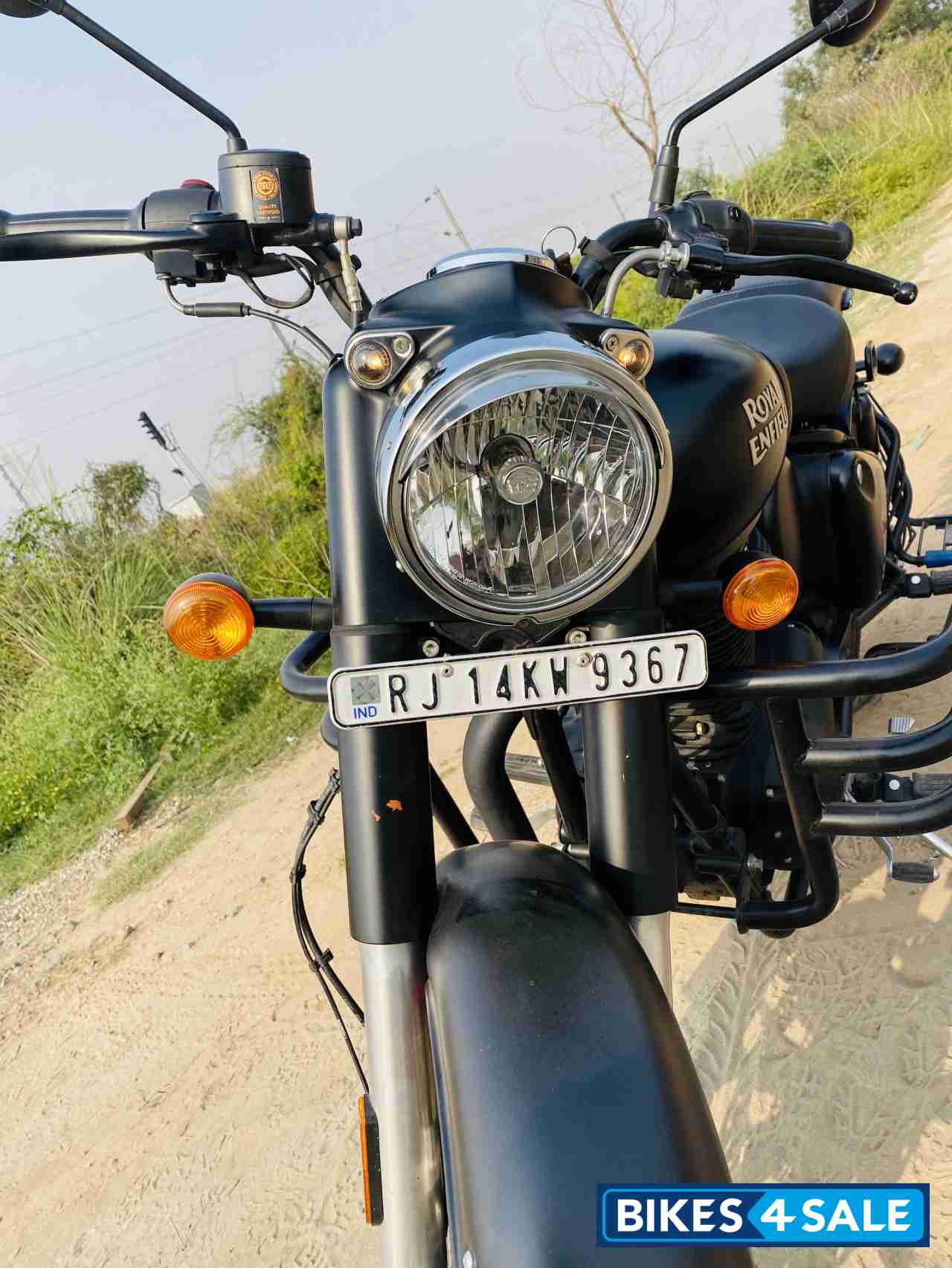 Stealth Black Royal Enfield Classic 350 Dual Channel BS6