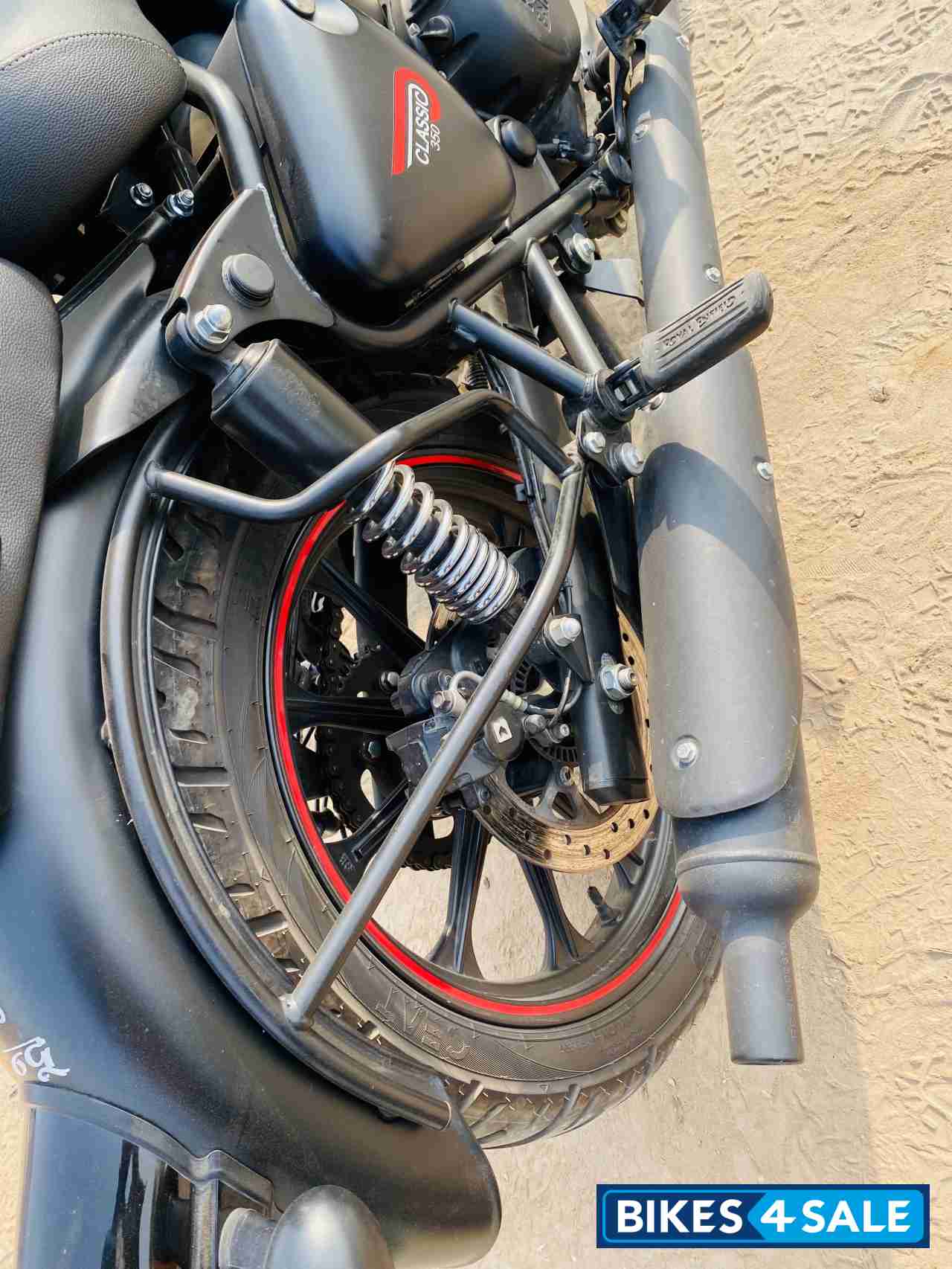 Stealth Black Royal Enfield Classic 350 Dual Channel BS6