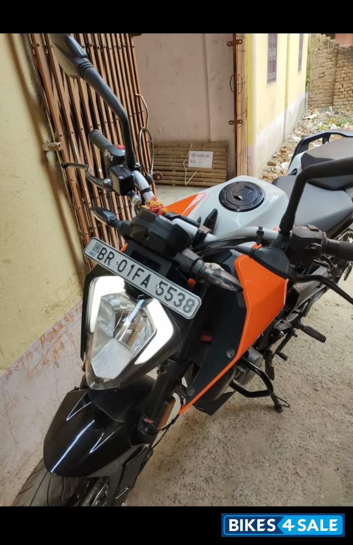 KTM Duke 125
