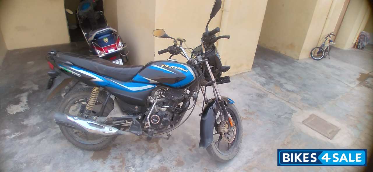 Bajaj Platina 110 H-Gear BS6