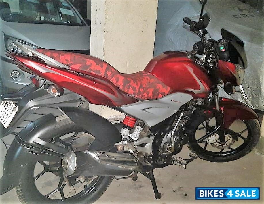 Bajaj Discover 125 ST