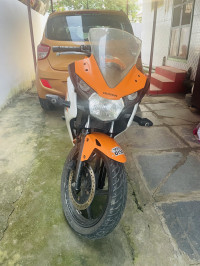 Honda CBR 150R 2014 Model