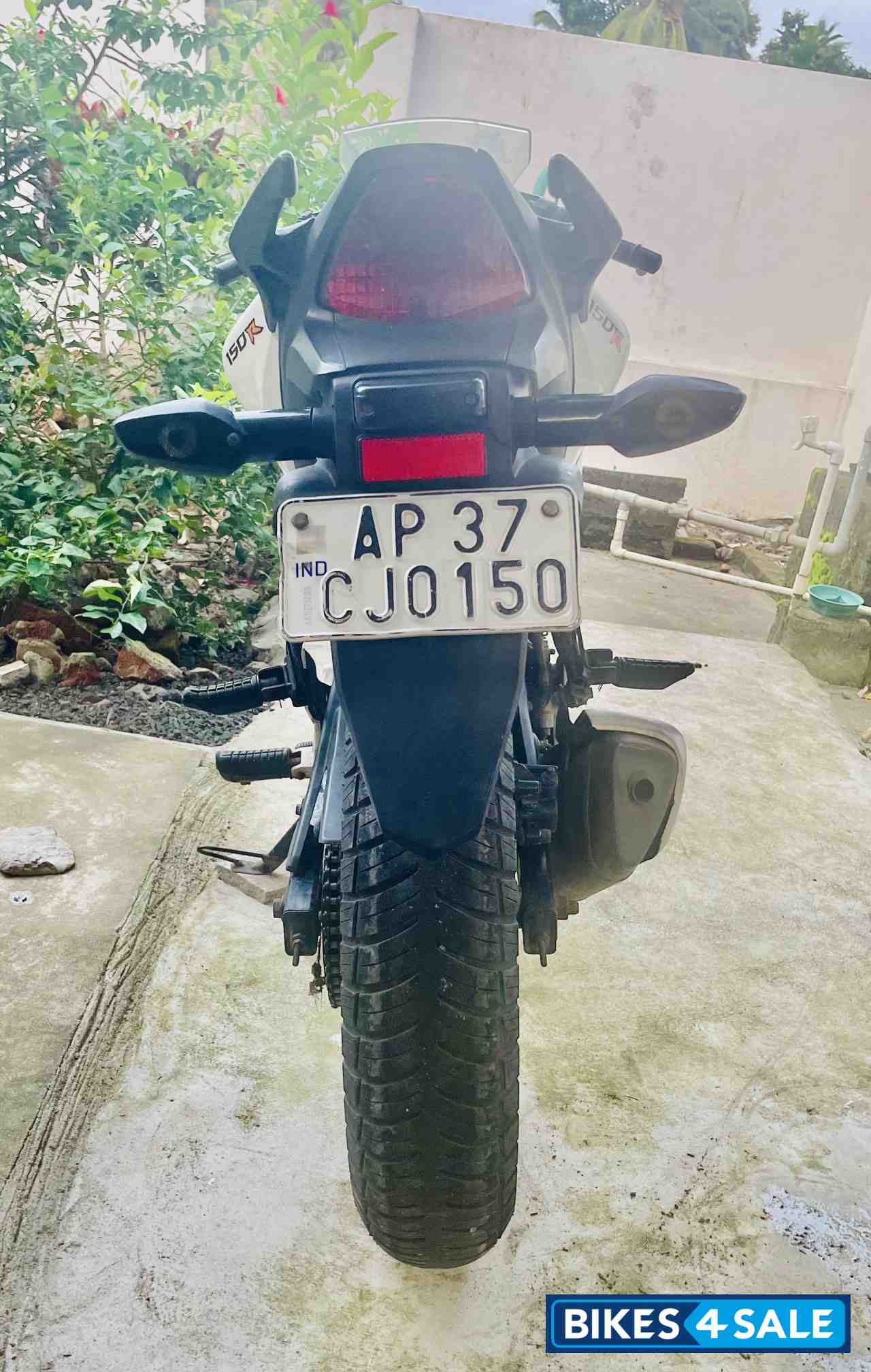 Honda CBR 150R Honda CBR 150R