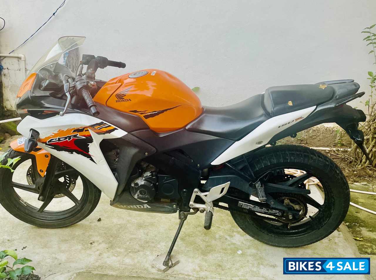 Honda CBR 150R Honda CBR 150R