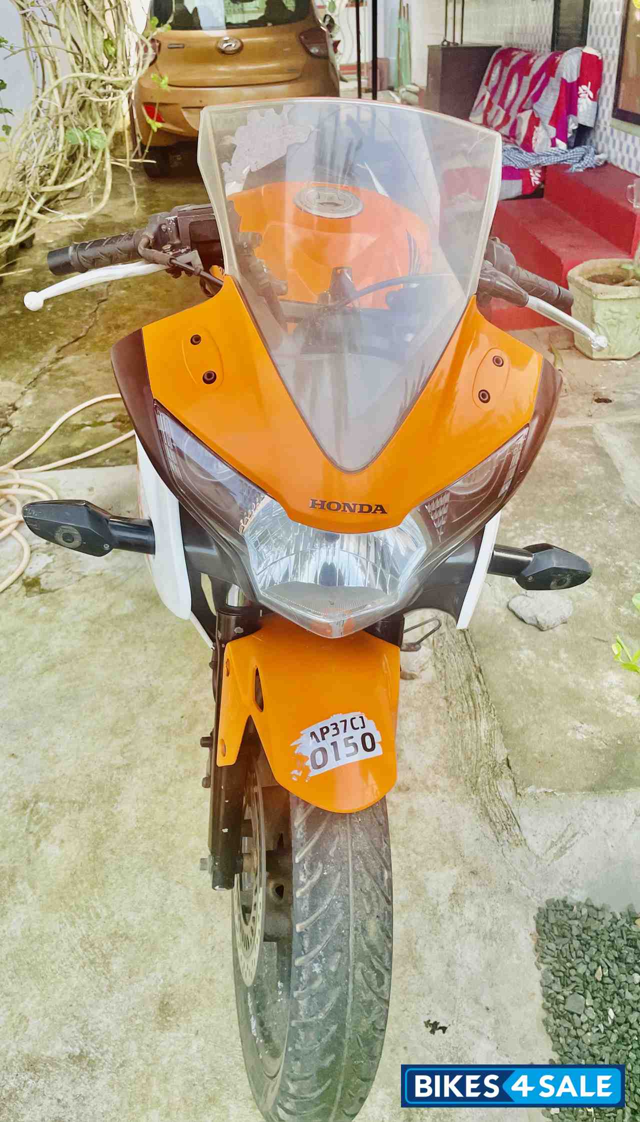 Honda CBR 150R Honda CBR 150R