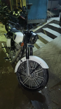 Royal Enfield Classic 350 2017 Model