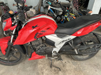 Red TVS Apache RTR 160 4V