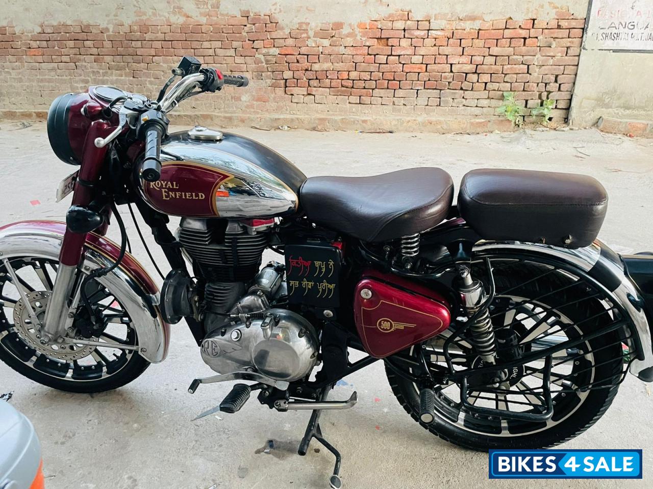 Royal Enfield Classic 500