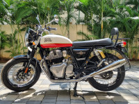 Baker Express (white & Red) Royal Enfield Interceptor 650 Twin