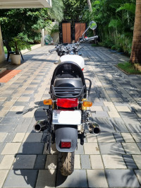 Baker Express (white & Red) Royal Enfield Interceptor 650 Twin