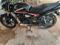 Black Honda CB Shine
