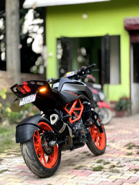 KTM Duke 390 BS6