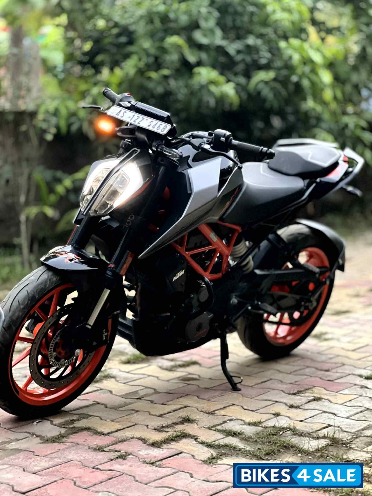 KTM Duke 390 BS6