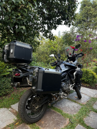 Sapphire Black Triumph Tiger 900 Rally Pro