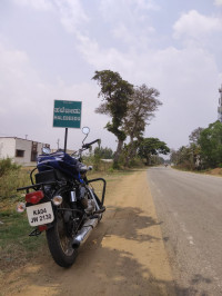 Black Royal Enfield Bullet Standard 350