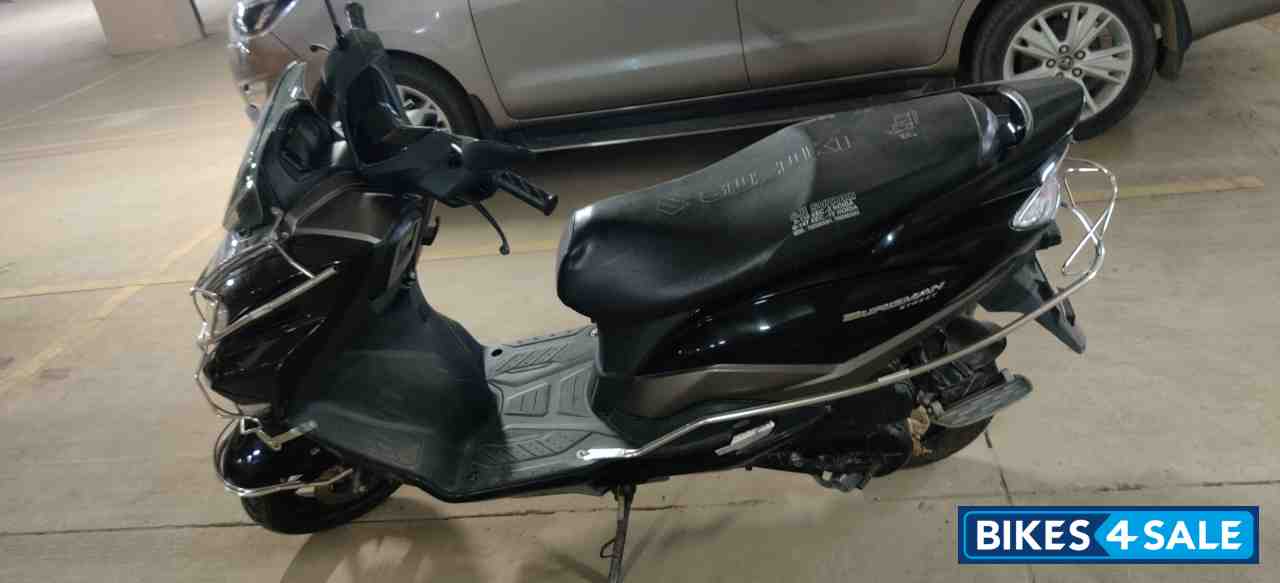 Suzuki Burgman Street Suzuki Burgman Street