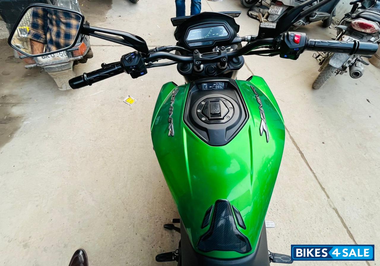 Bajaj Dominar 400 ABS BS6