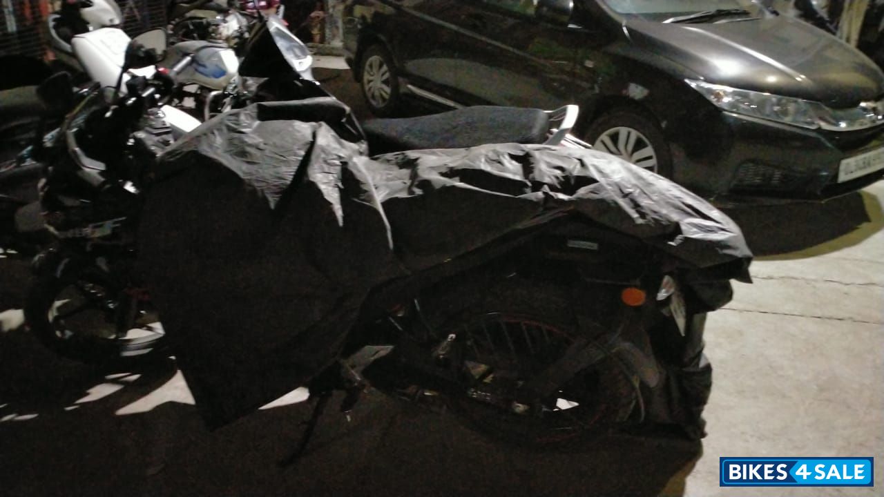 Royal Enfield Meteor 350 Supernova