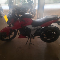 Red TVS Apache RTR 160 4V