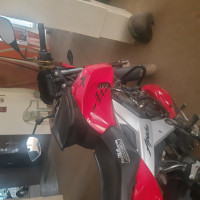 Red TVS Apache RTR 160 4V