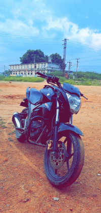 Black Suzuki Gixxer 150