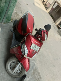 Mahindra Gusto 2015 Model