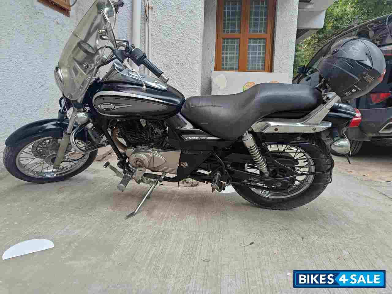 Bajaj Avenger Cruise 220