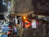 Pearl Metallic White Bajaj Pulsar RS 200 BS6