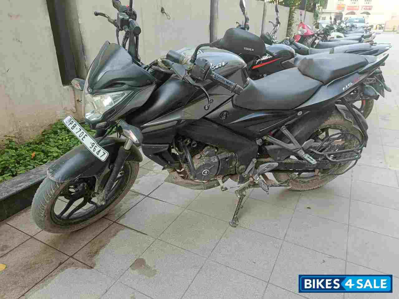 Bajaj Pulsar N160 Dual Channel ABS