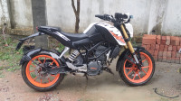 KTM Duke 200