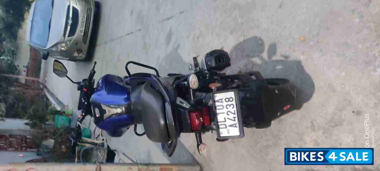 Blue Yamaha FZ-S FI V3 Blue Yamaha FZ-S FI V3