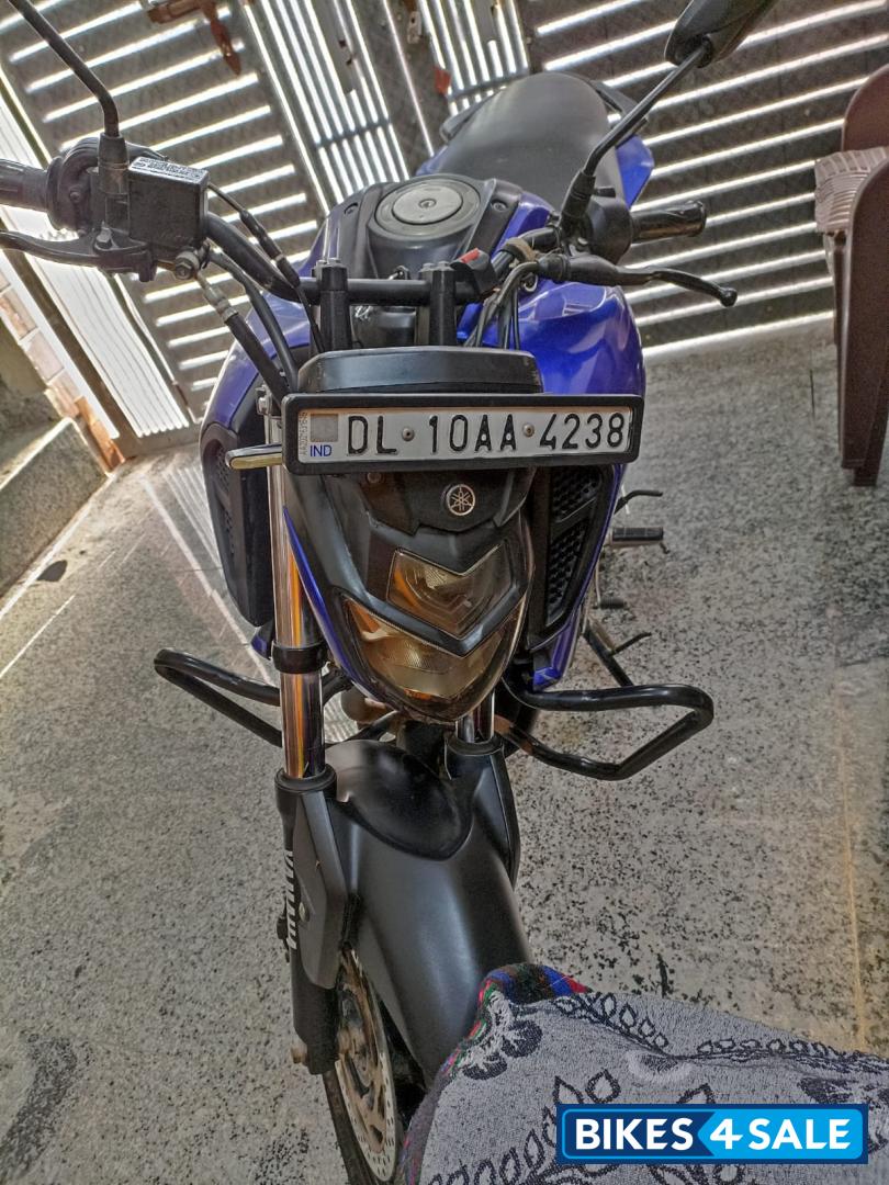 Blue Yamaha FZ-S FI V3 Blue Yamaha FZ-S FI V3