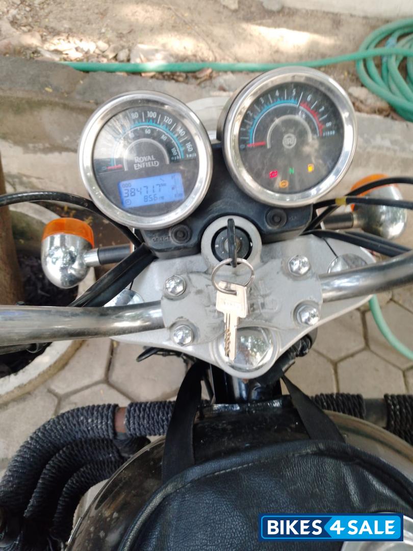 Royal Enfield Thunderbird 350 Royal Enfield Thunderbird 350