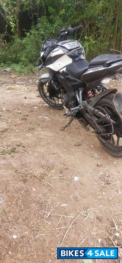 Bajaj Pulsar 200 NS ABS