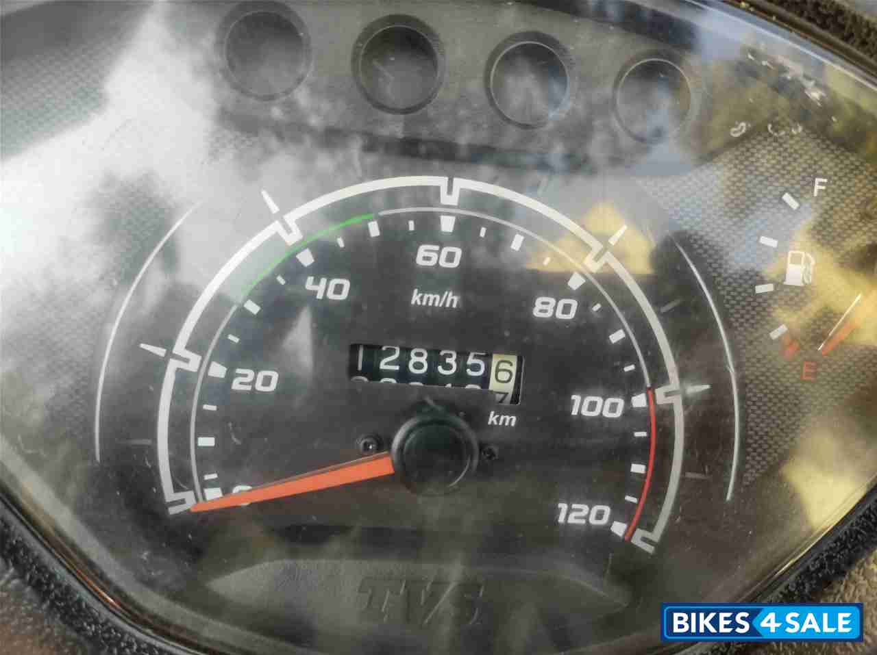 Silver Grey TVS Jupiter ZX Silver Grey TVS Jupiter ZX