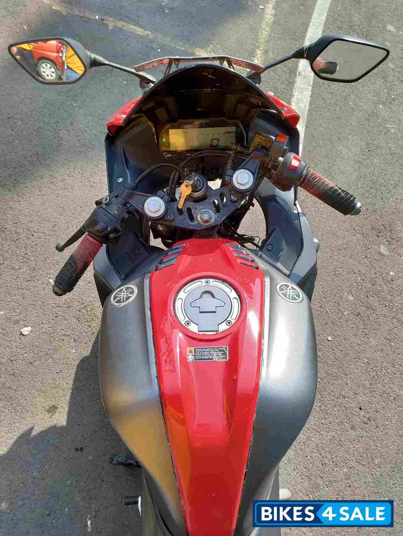 Grey Yamaha YZF R15 V3