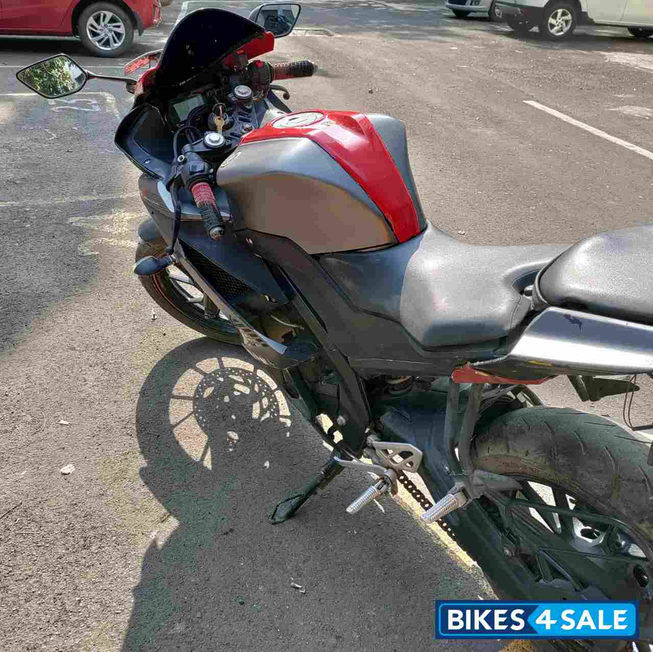 Grey Yamaha YZF R15 V3